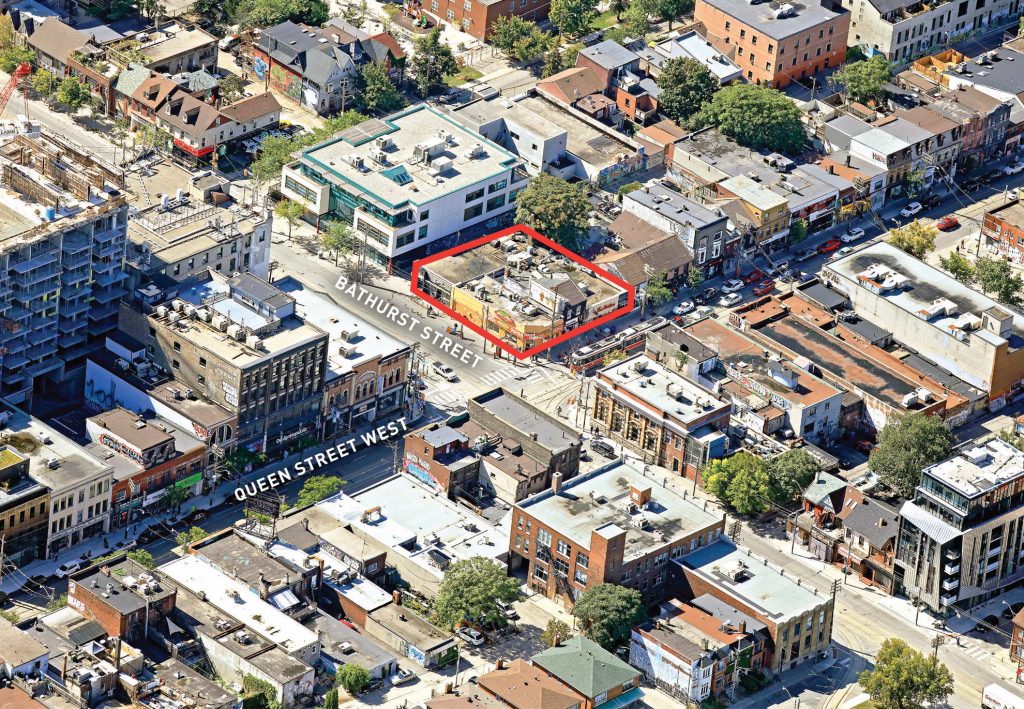 Queen W. & Bathurst (Existing) - Gallery