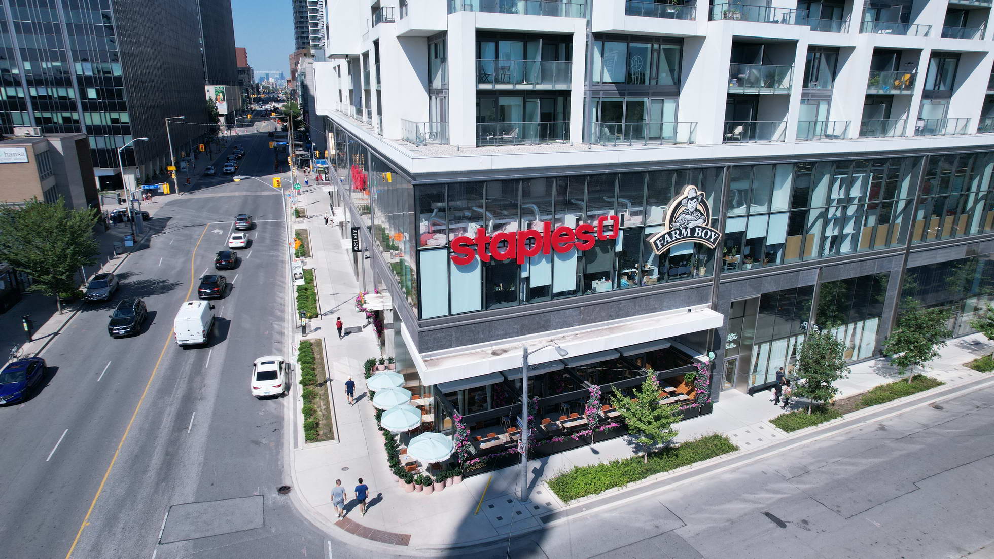 2131 Yonge Street